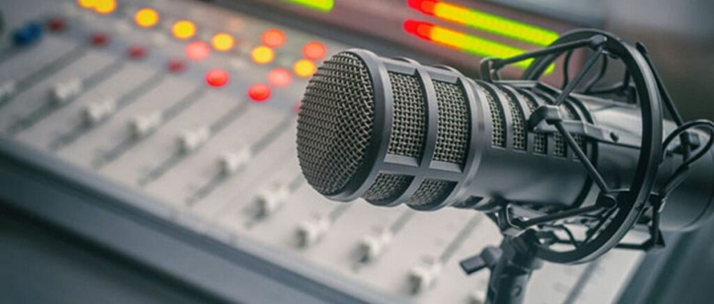 radio-station-microphone-english-web-1504186743