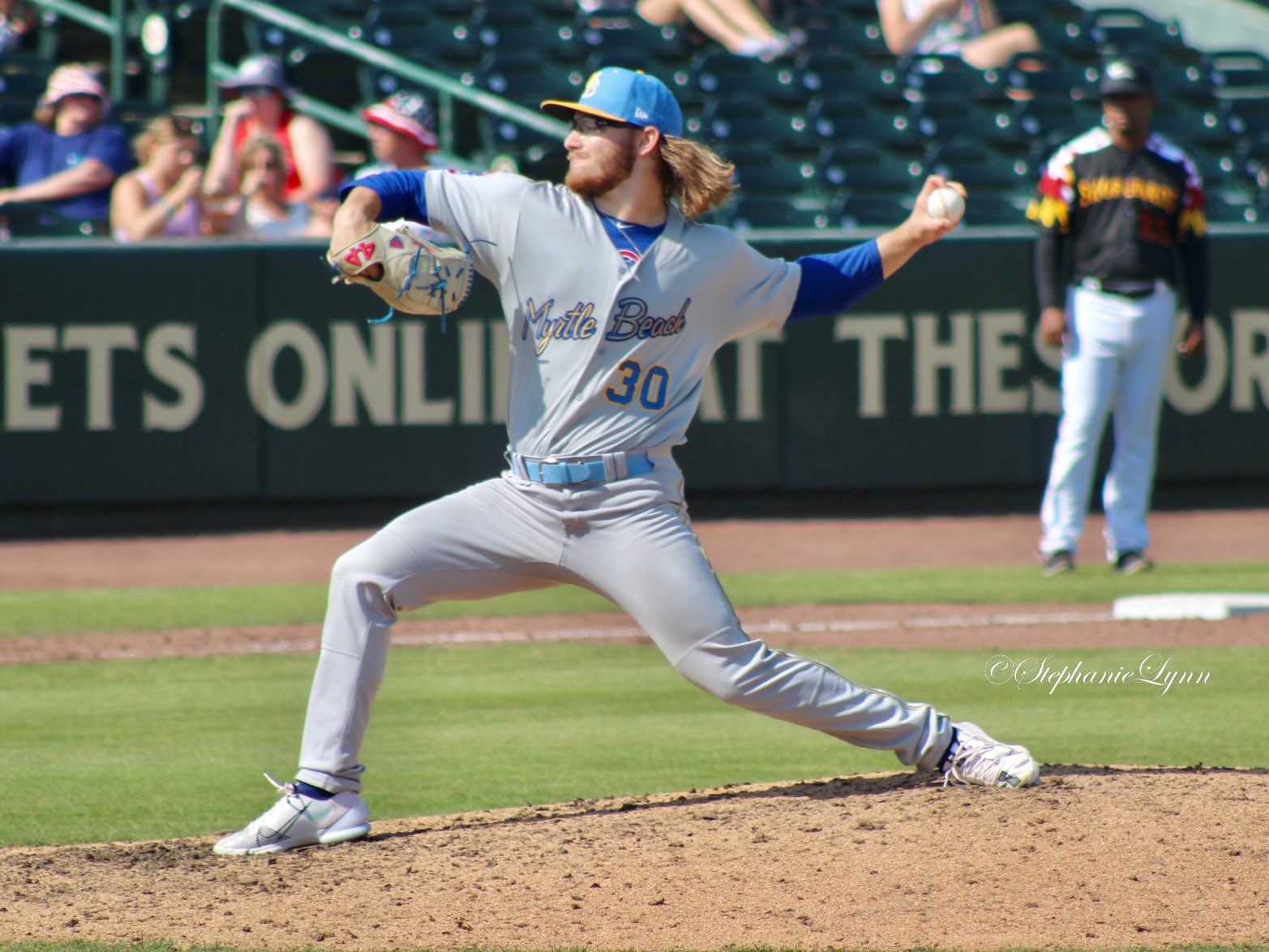Riley Martin signs with the Chicago Cubs - The Shoppers Weekly