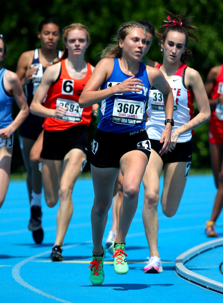 Quincy's Anna Schuering Competes At IHSA State Track Meet