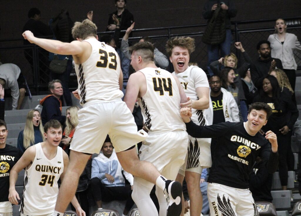 Men's Basketball - Quincy University Athletics