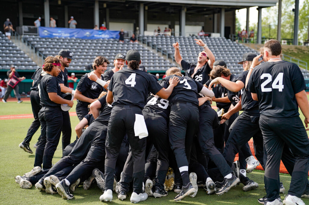 UCLA claims top seed in NCAA baseball tournament - Sports Illustrated