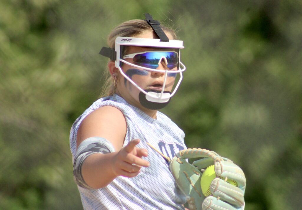 softball catcher photography