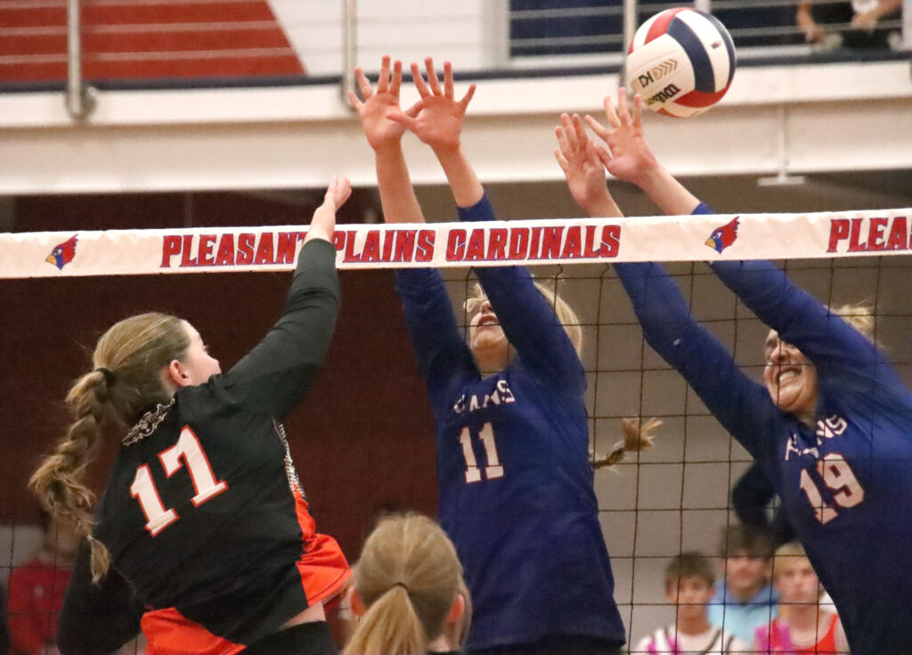 Bradley Volleyball Faces Illinois Fighting Illini on Tuesday