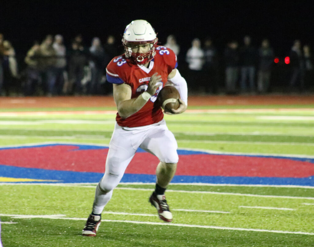 South Shelby's Kendal Hammond looks to get to the corner while running the ball against Bowling Green during Friday night's Class 2 District 7 title game in Shelbina, Mo. | Photo courtesy Mark Requet, Shelby County Herald