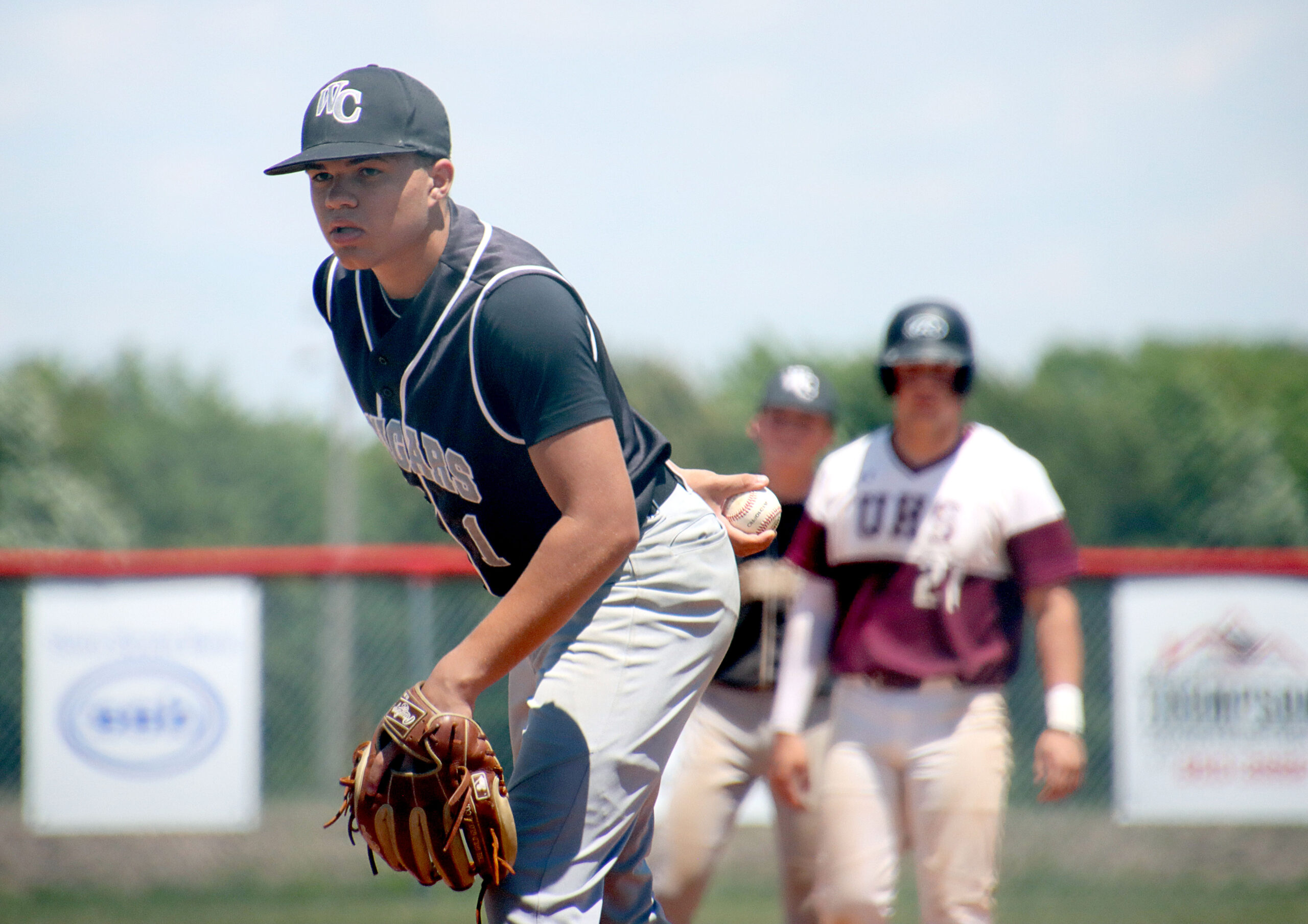 One for the road: Cougars beat Mustangs for regional title, send ...